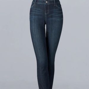 Mid-Rise Petite Skinny Jeans